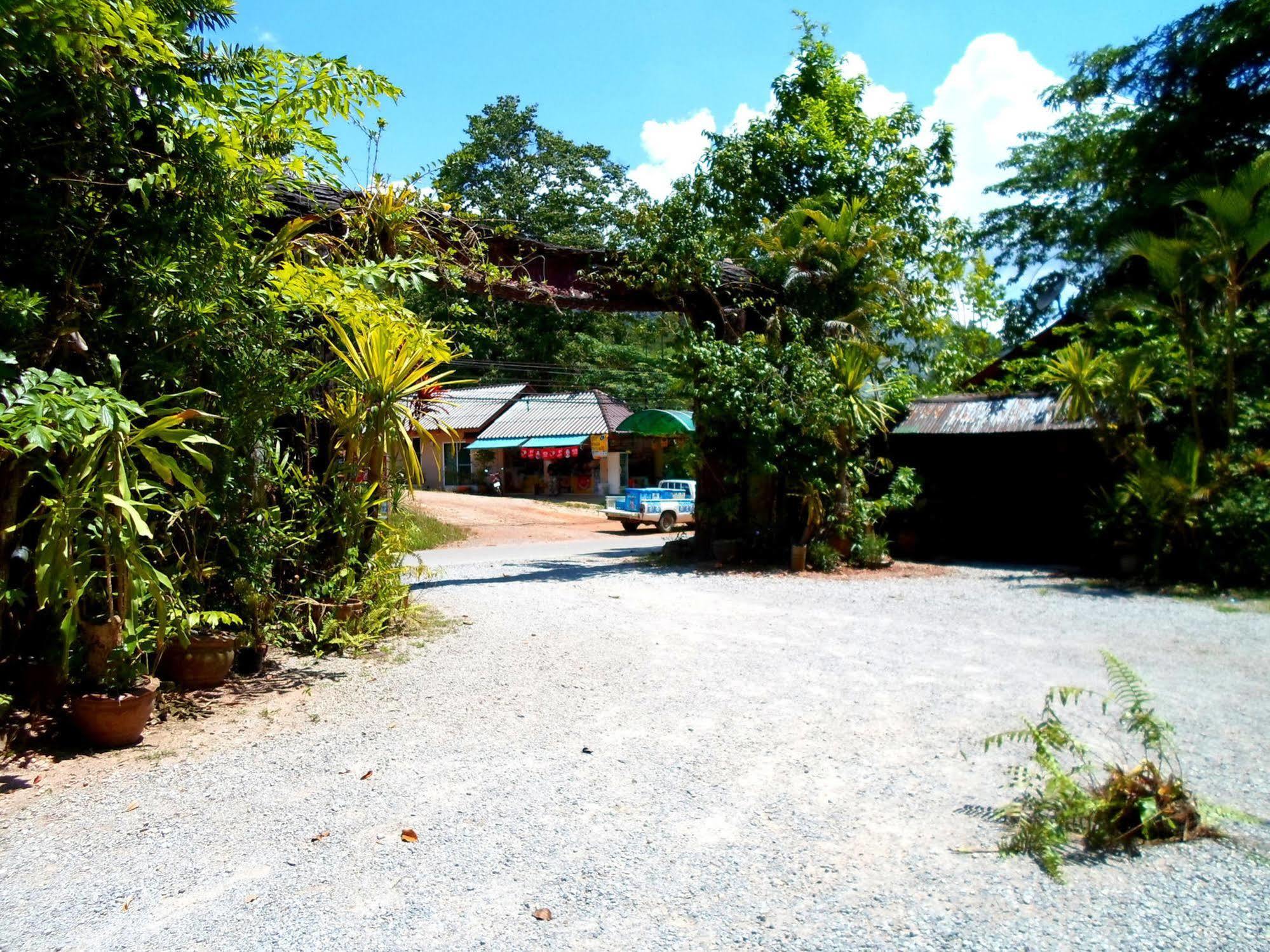 Khao Sok Tree House Resort Khao Sok National Park Εξωτερικό φωτογραφία